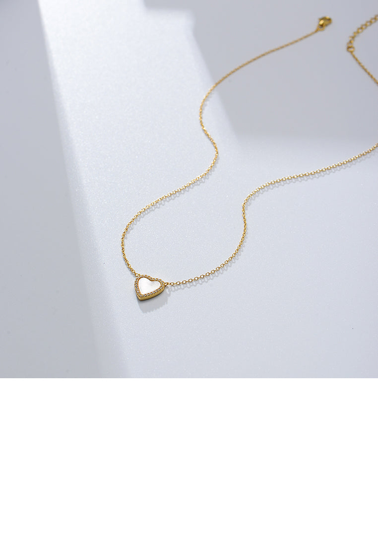 925 Sterling Silver Plated Gold Fashion Romantic Heart Shell Pendant with Cubic Zirconia and Necklace - Luxurious Look