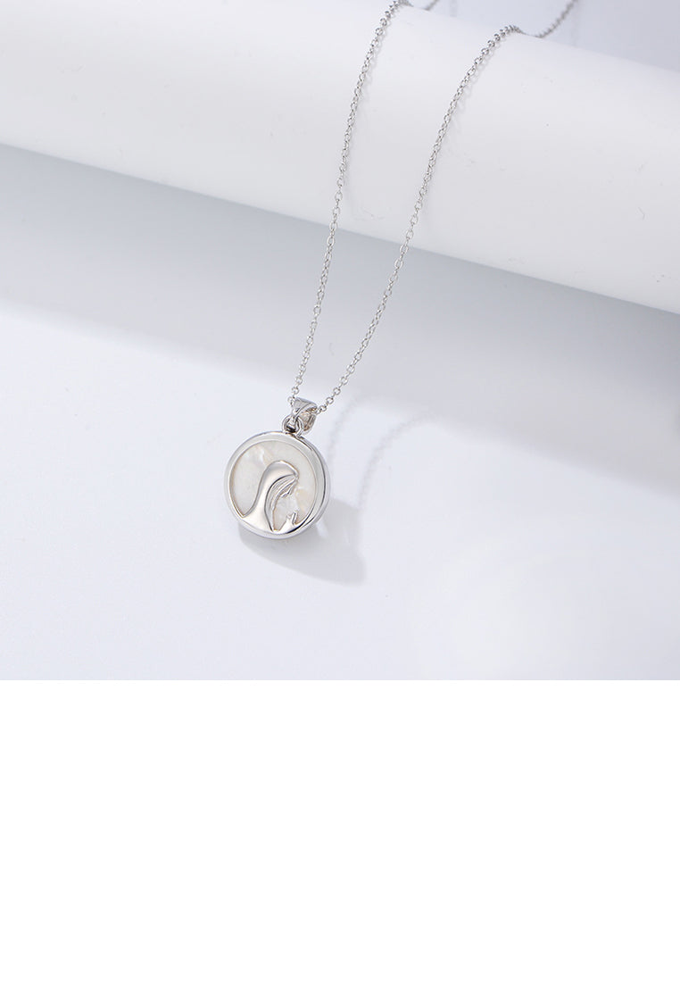 925 Sterling Silver Fashion Simple Virgin Mary Portrait Shell Geometric Round Pendant with Necklace