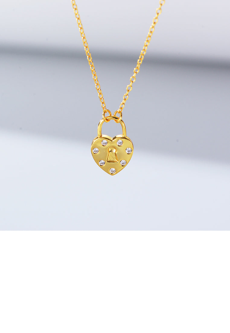 925 Sterling Silver Plated Gold Fashion Simple Heart Lock Pendant with Cubic Zirconia and Necklace - Luxurious Look