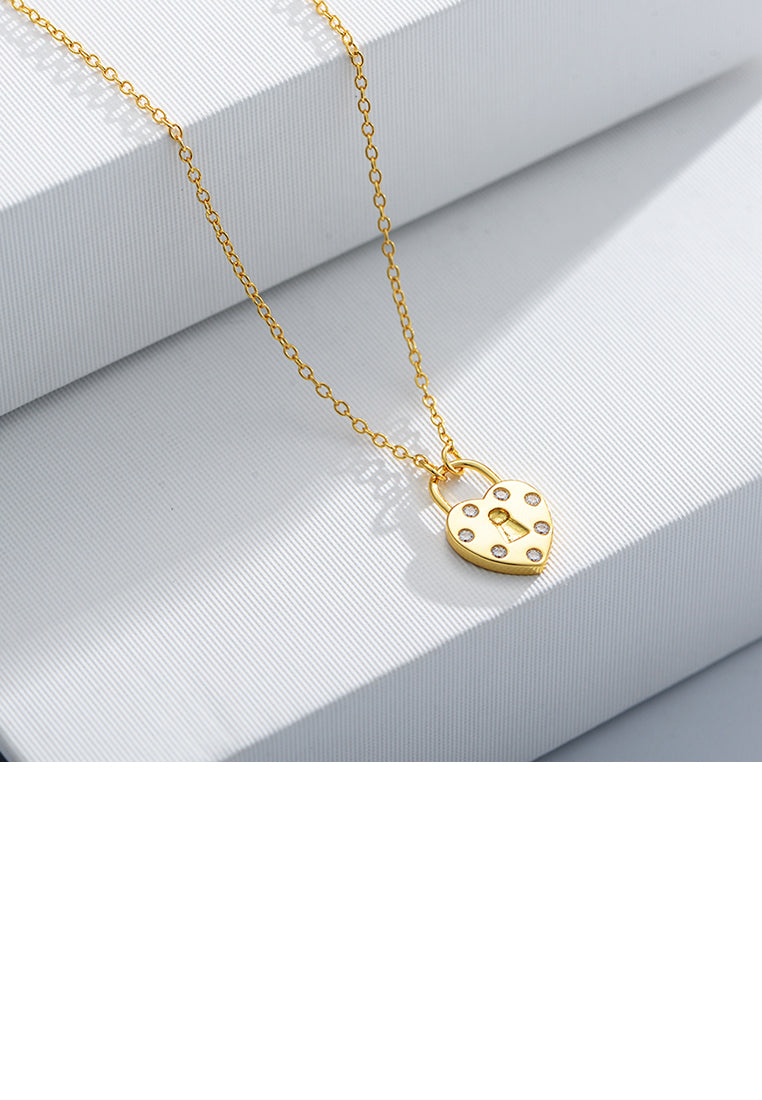 925 Sterling Silver Plated Gold Fashion Simple Heart Lock Pendant with Cubic Zirconia and Necklace - Luxurious Look
