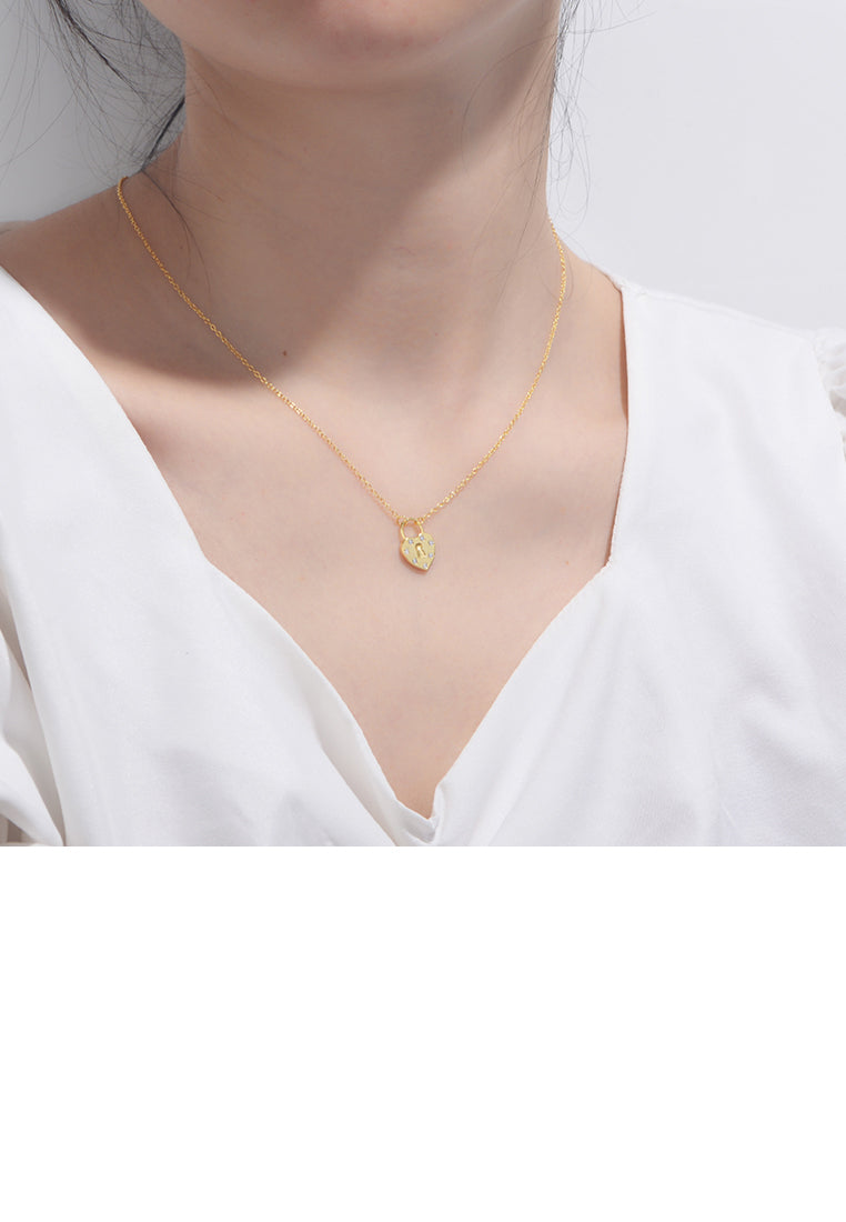 925 Sterling Silver Plated Gold Fashion Simple Heart Lock Pendant with Cubic Zirconia and Necklace - Luxurious Look