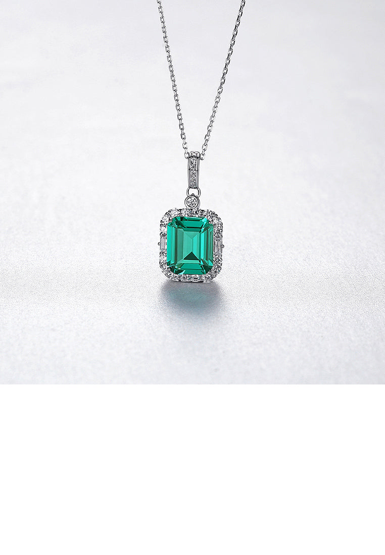 925 Sterling Silver Fashion Simple Geometric Square Pendant with Green Cubic Zirconia and Necklace - Luxurious Look