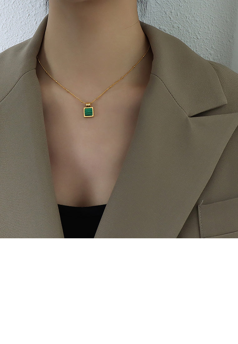 Fashion Simple Plated Gold 316L Stainless Steel Striped Geometric Square Pendant with Necklace