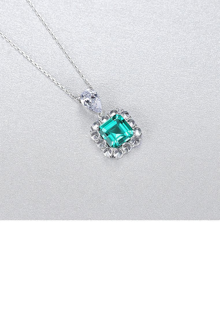 925 Sterling Silver Fashion Temperament Geometric Square Pendant with Green Cubic Zirconia and Necklace - Luxurious Look