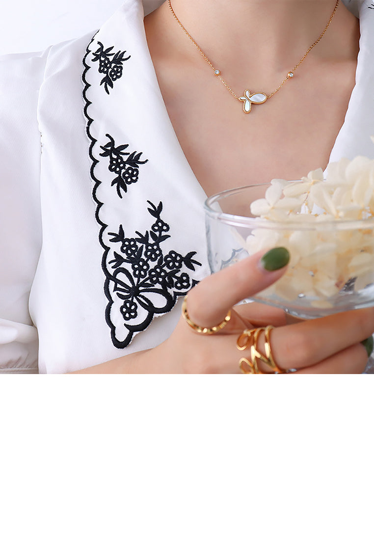 Fashion Elegant Plated Gold 316L Stainless Steel Butterfly Shell Pendant with Cubic Zirconia and Necklace - Luxurious Look