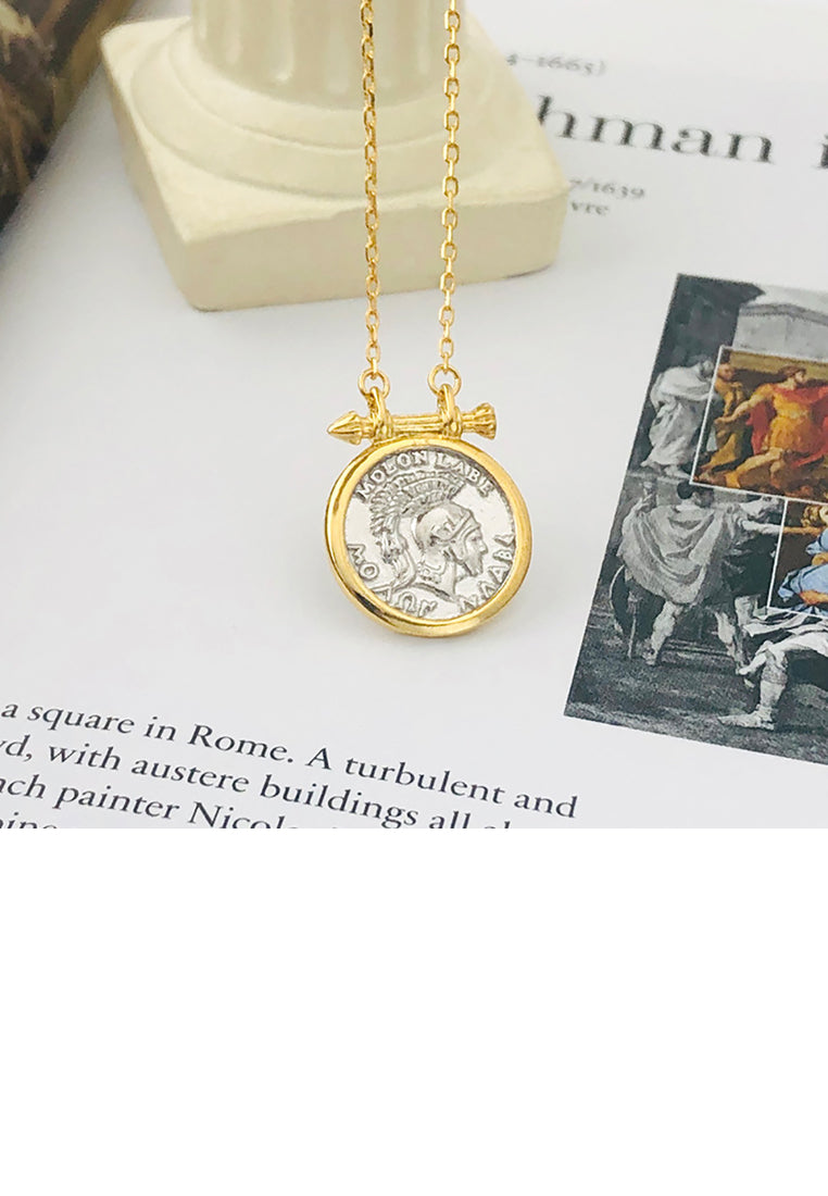 925 Sterling Silver Plated Gold Fashion Personality Roman Warrior Geometric Round Pendant with Necklace