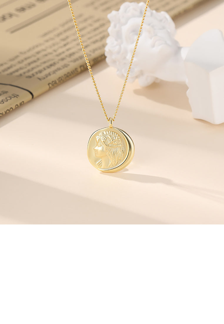 925 Sterling Silver Plated Gold Fashion Simple Medusa Medal Pendant with Necklace