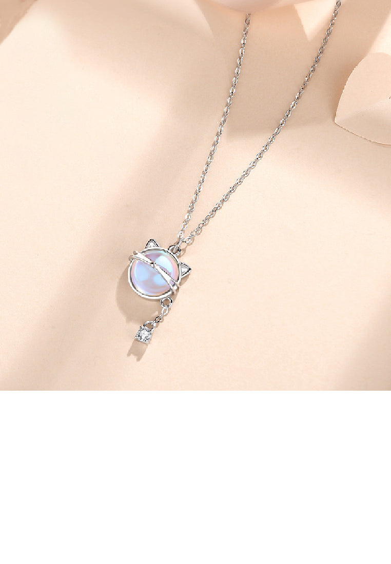 925 Sterling Silver Simple Cute Cat Moonstone Tassel Pendant with Cubic Zirconia and Necklace - Luxurious Look