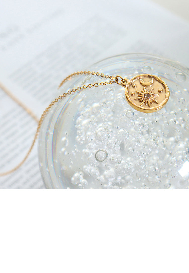 Fashion Temperament Plated Gold 316L Stainless Steel Sun Moon Geometric Round Pendant with Cubic Zirconia and Necklace - Luxurious Look