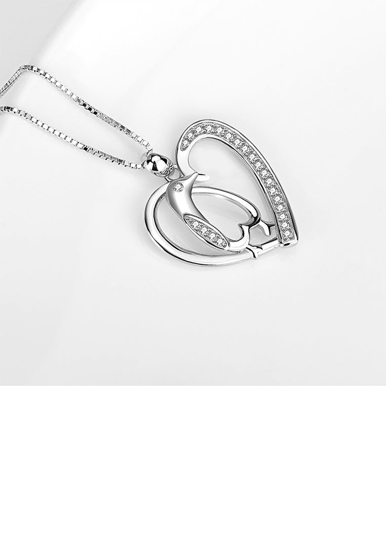 925 Sterling Silver Simple Fashion Penguin Heart Pendant with Cubic Zirconia and Necklace - Luxurious Look