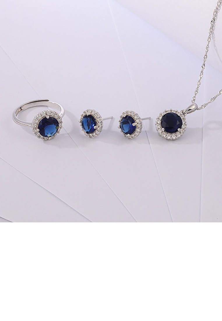 925 Sterling Silver Elegant Bright Geometric Round Pendant with Blue Cubic Zirconia and Necklace - Luxurious Look