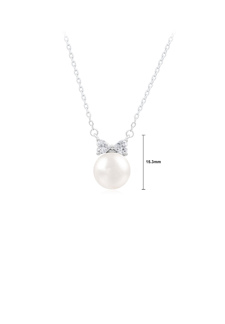 925 Sterling Silver Simple Fashion Butterfly Combined Into A Pearl Pendant with Cubic Zirconia and Necklace - Luxurious Look