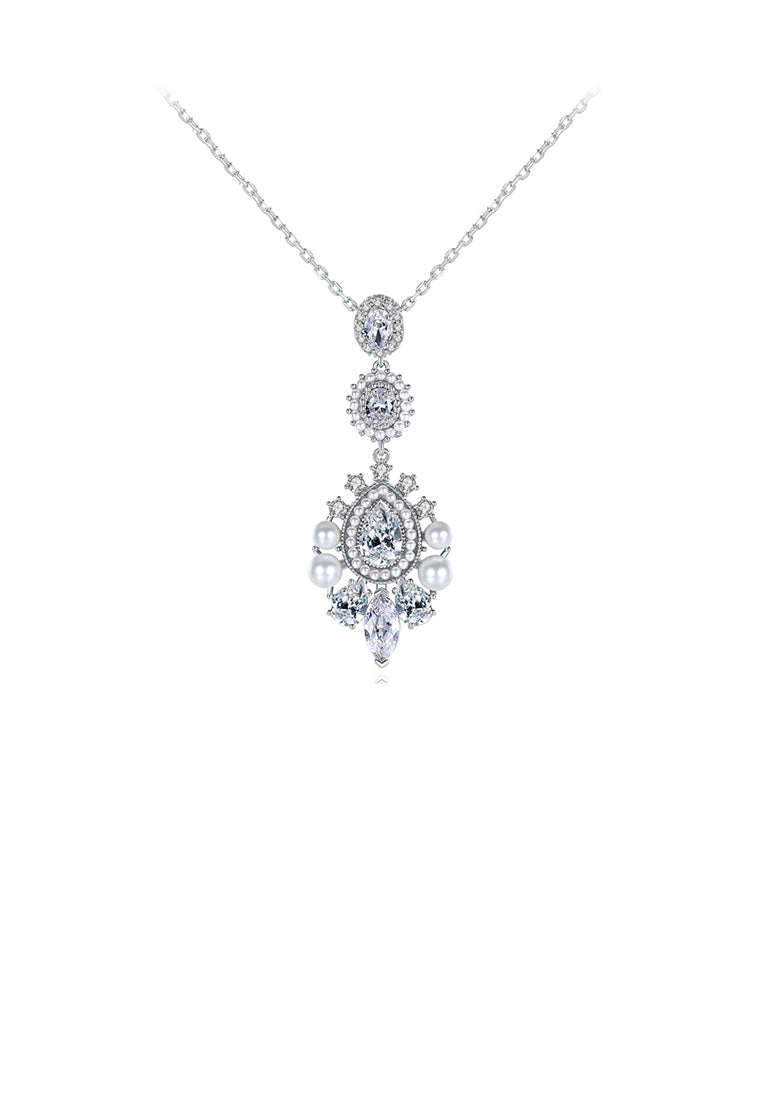 Fashion Vintage Palace Style Geometric Imitation Pearl Pendant with Cubic Zirconia and Necklace - Luxurious Look