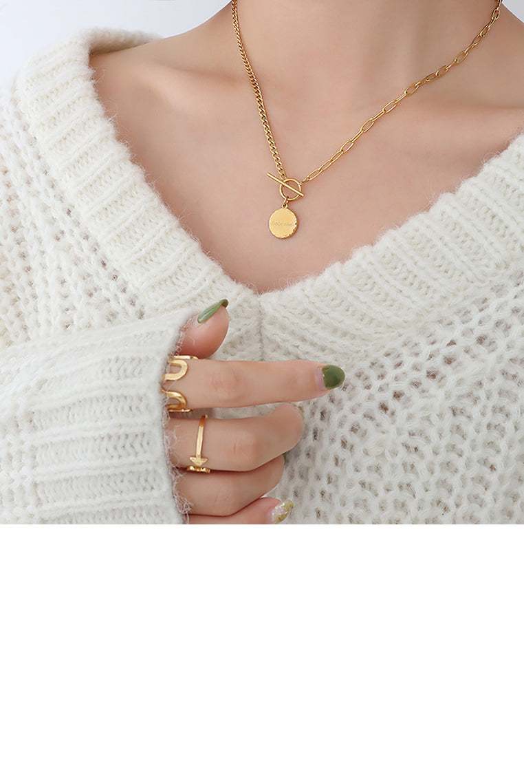 Fashion Simple Plated Gold 316L Stainless Steel Geometric Round Pendant with Necklace