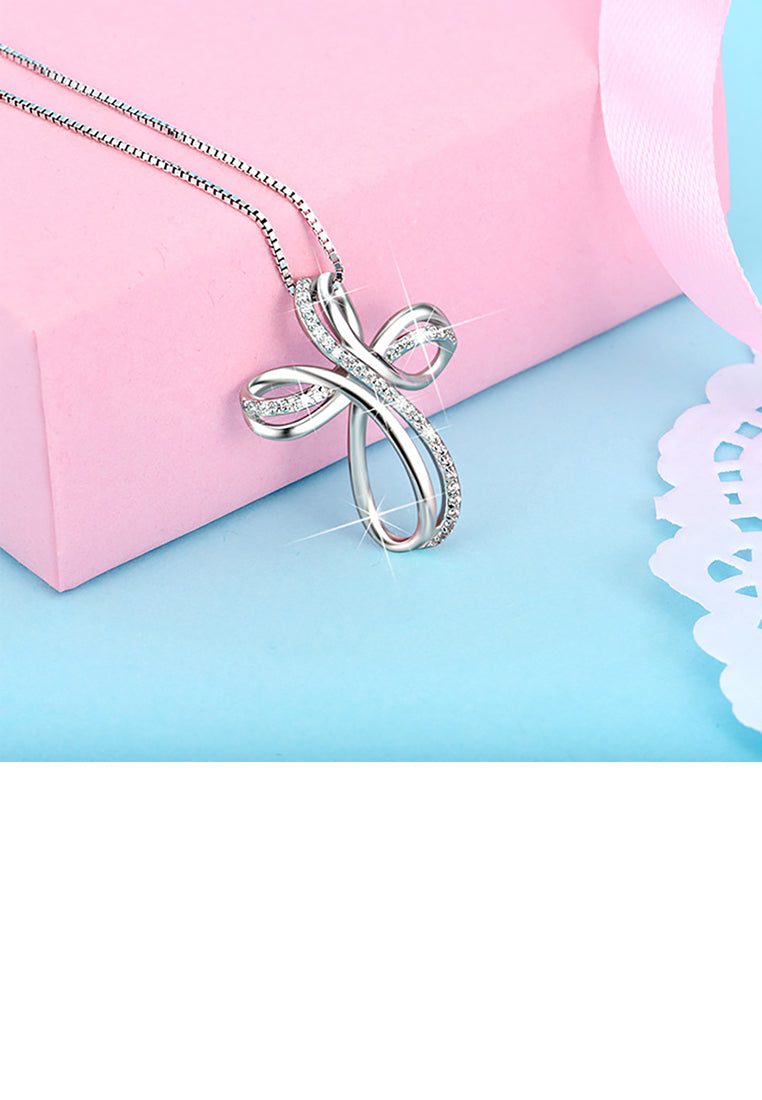 925 Sterling Silver Fashion Creative Cross Pendant with Cubic Zirconia and Necklace - Luxurious Look