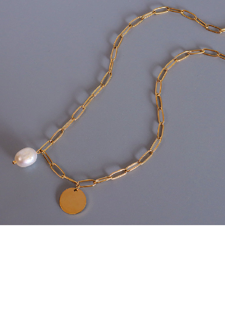 Fashion Elegant Plated Gold 316L Stainless Steel Geometric Round Pendant with Imitation Pearls and Necklace