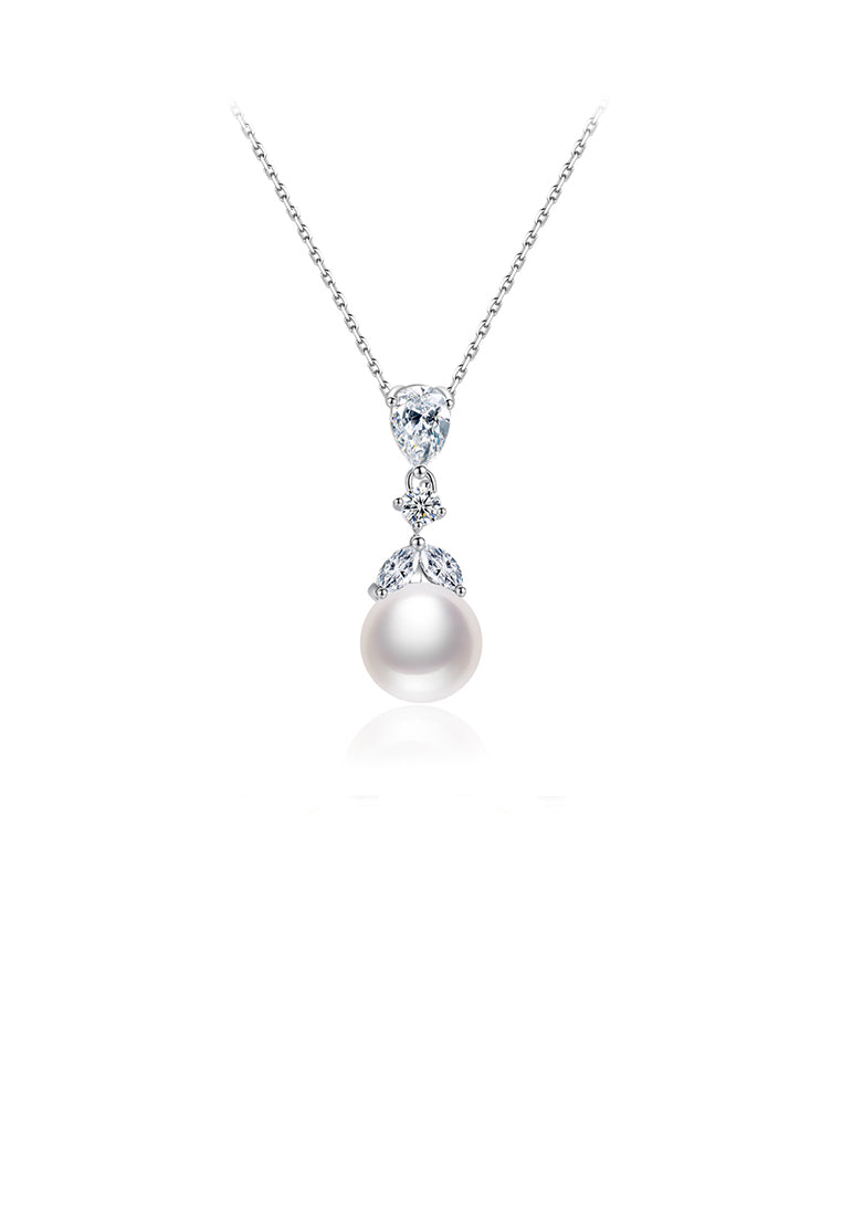 Fashion and Elegant Geometric Imitation Pearl Pendant with Cubic Zirconia and Necklace - Luxurious Look