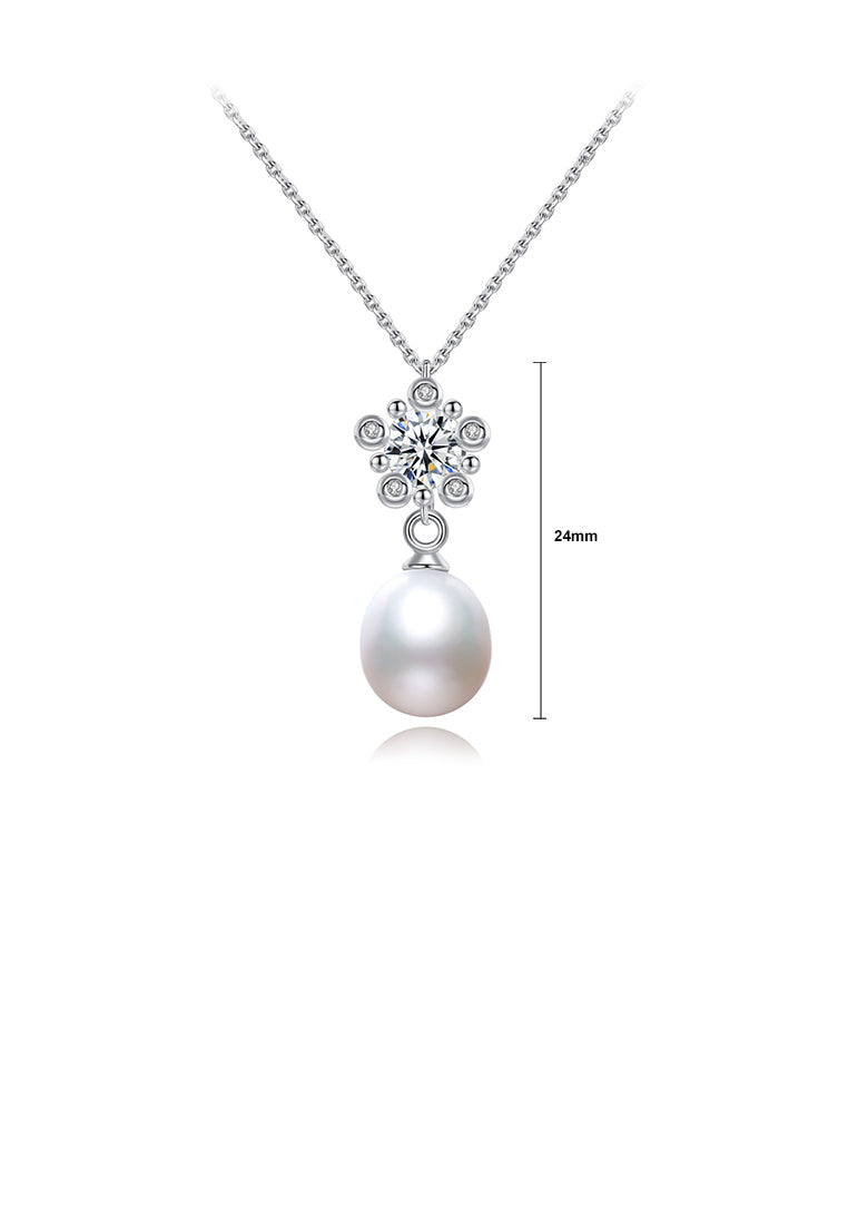 925 Sterling Silver Fashion Elegant Flower Cubic Zirconia Freshwater Pearl Pendant with Necklace - Luxurious Look