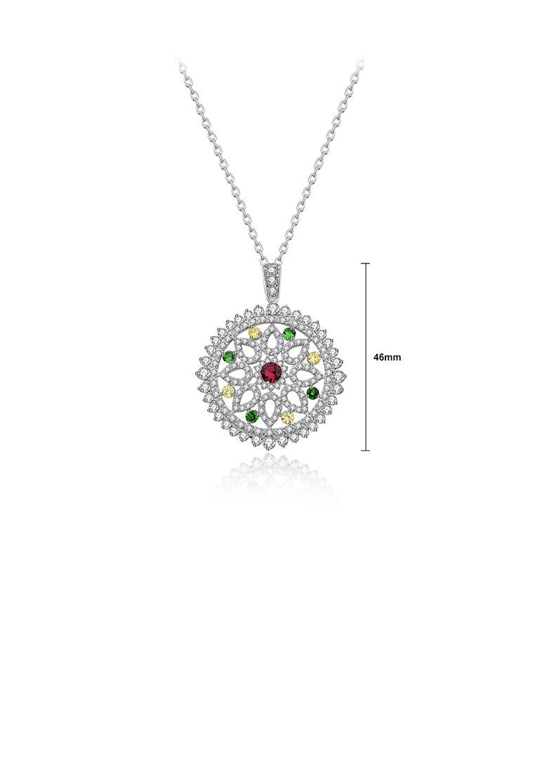 Fashion and Elegant Geometric Hollow Pattern Pendant with Cubic Zirconia and Necklace - Luxurious Look