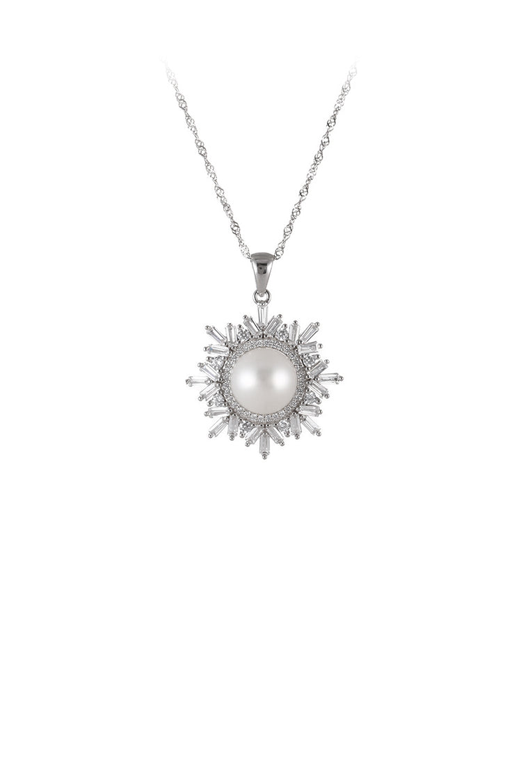 925 Sterling Silver Fashion Sparkling Snowflake Freshwater Pearl Pendant with Cubic Zirconia and Necklace - Luxurious Look