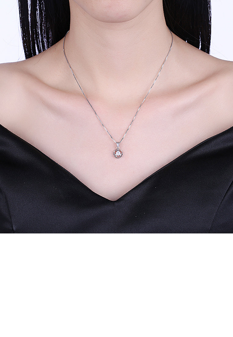 925 Sterling Silver Simple Fashion Hollow Out Geometric Round Pendant Necklace with Cubic Zircon