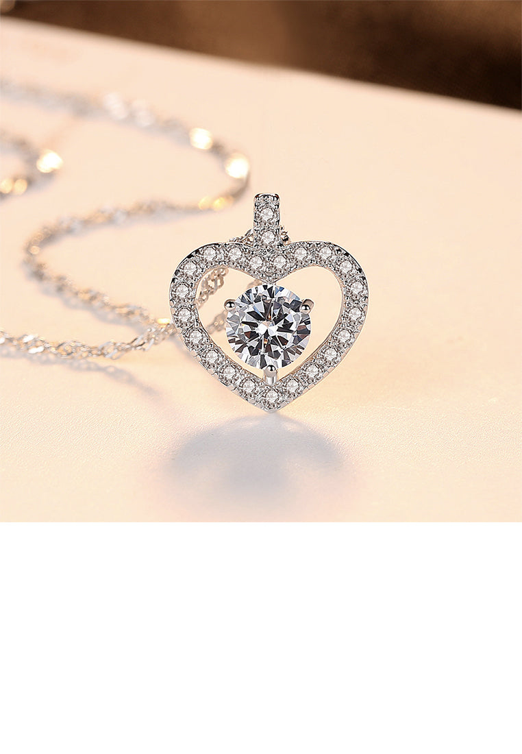 925 Sterling Silver Elegant Sweet Heart Pendant with Cubic Zirconia and Necklace - Luxurious Look