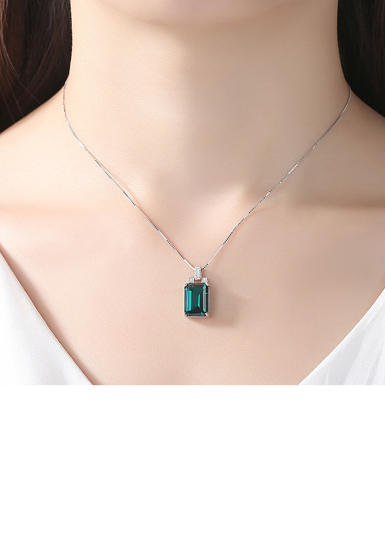 925 Sterling Silver Elegant Fashion Geometric Rectangular Green Cubic Zircon Pendant with Necklace