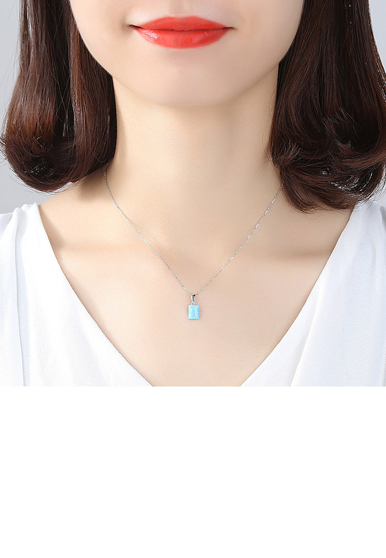 925 Sterling Silver Simple Fashion Geometric Blue Imitation Opal Pendant with Necklace