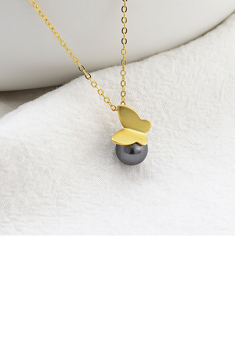 925 Sterling Silver Plated Gold Fashion Elegant Butterfly Black Freshwater Pearl Pendant with Necklace - Luxurious Look