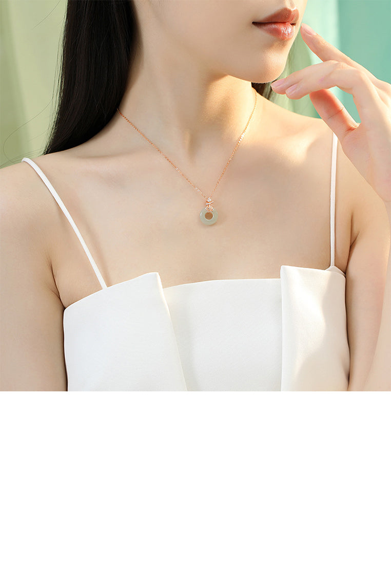 925 Sterling Silver Plated Rose Gold Fashion and Elegant Rose Pendant with Cubic Zirconia and Necklace - Luxurious Look