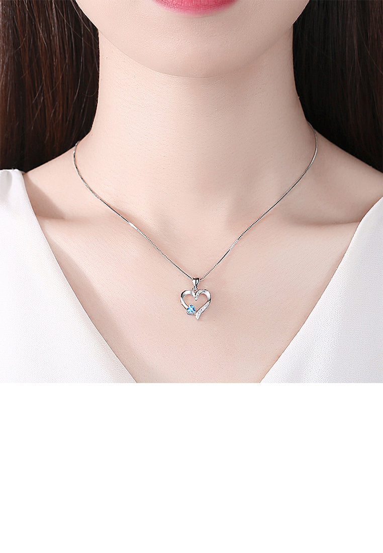 925 Sterling Silver Fashion Simple Hollow Heart Pendant with Blue Cubic Zirconia and Necklace - Luxurious Look