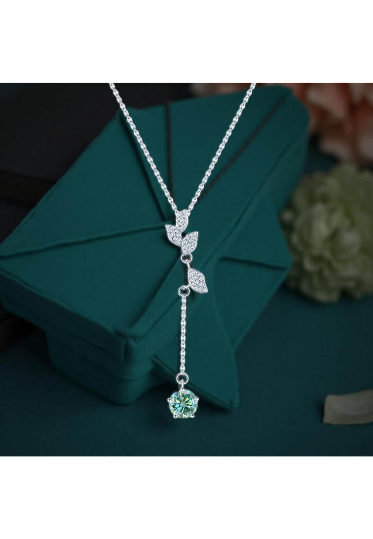 925 Sterling Silver Fashion Flower Pendant with Cubic Zirconia and Necklace - Luxurious Look