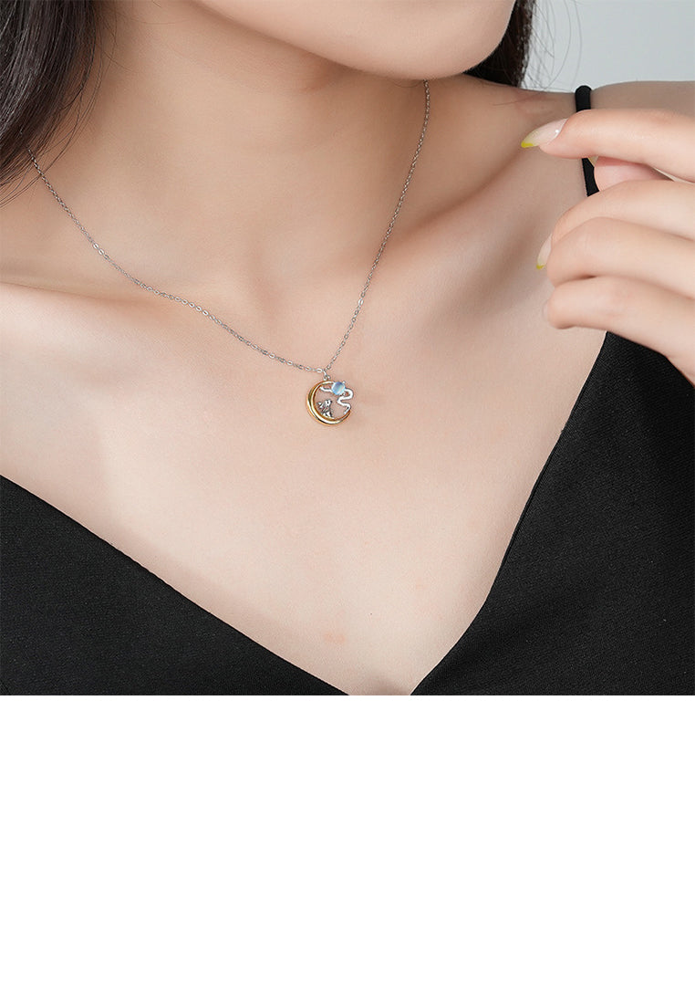 925 Sterling Silver Fashion Creative Rabbit Golden Moon Moonstone Pendant with Necklace