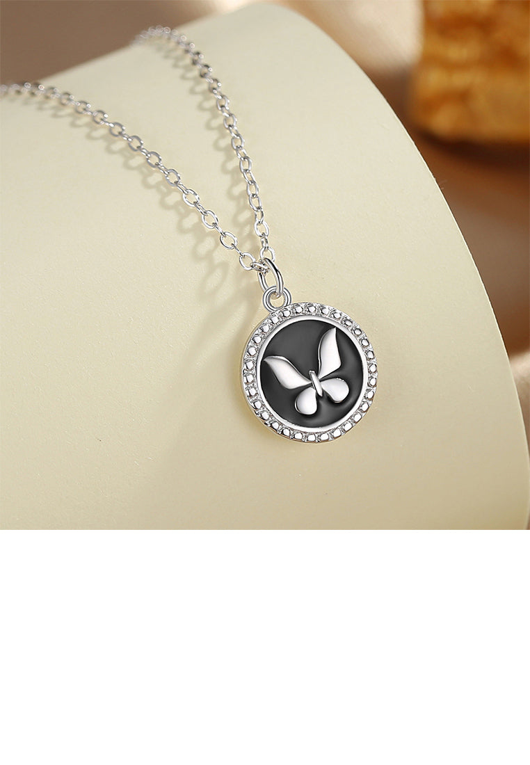 925 Sterling Silver Simple Temperament Butterfly Enamel Round Pendant with Necklace