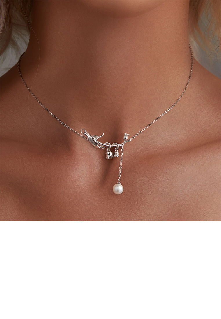 925 Sterling Silver Fashion and Elegant Lily Of The Valley Tassel Imitation Pearl Pendant with Necklace - Luxurious Look