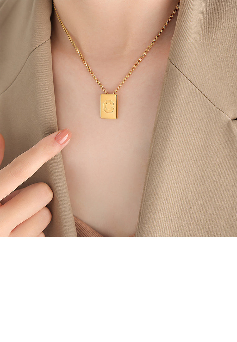 Fashion and Simple Plated Gold 316L Stainless Steel Alphabet C Geometric Square Pendant with Necklace