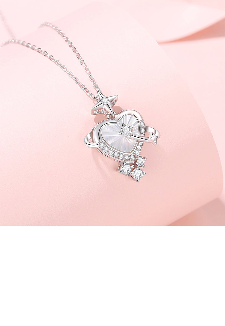 925 Sterling Silver Fashion Simple Heart-shaped Mother-of-pearl Planet Pendant with Cubic Zirconia and Necklace - Luxurious Look