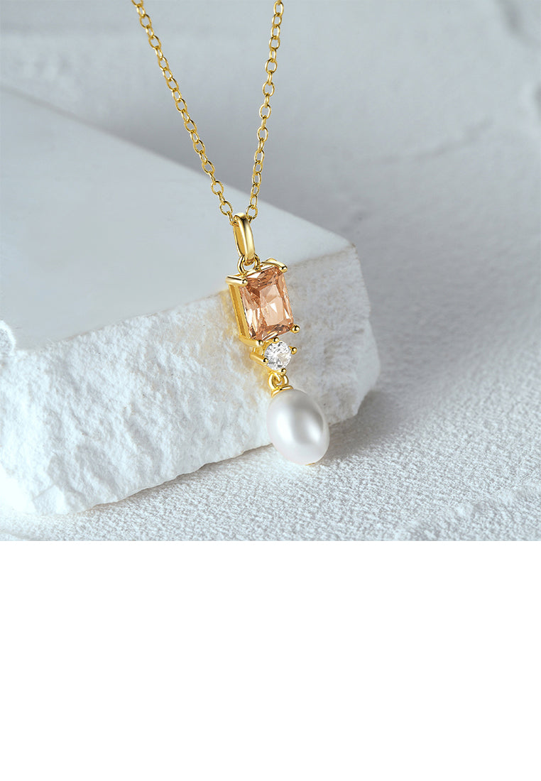 925 Sterling Silver Plated Gold Simple and Elegant Geometric Imitation Pearl Pendant with Cubic Zirconia and Necklace - Luxurious Look