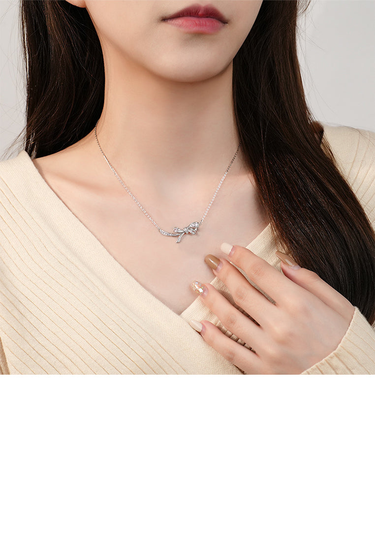 925 Sterling Silver Sweet and Cute Ribbon Pendant with White Cubic Zirconia and Necklace - Luxurious Look