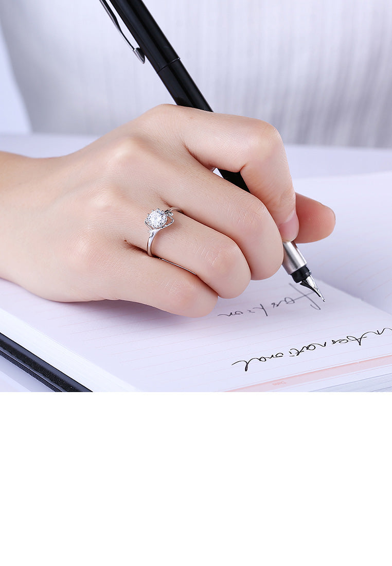 925 Sterling Silver Fashion Romantic Round Cubic Zirconia Adjustable Ring - Luxurious Look