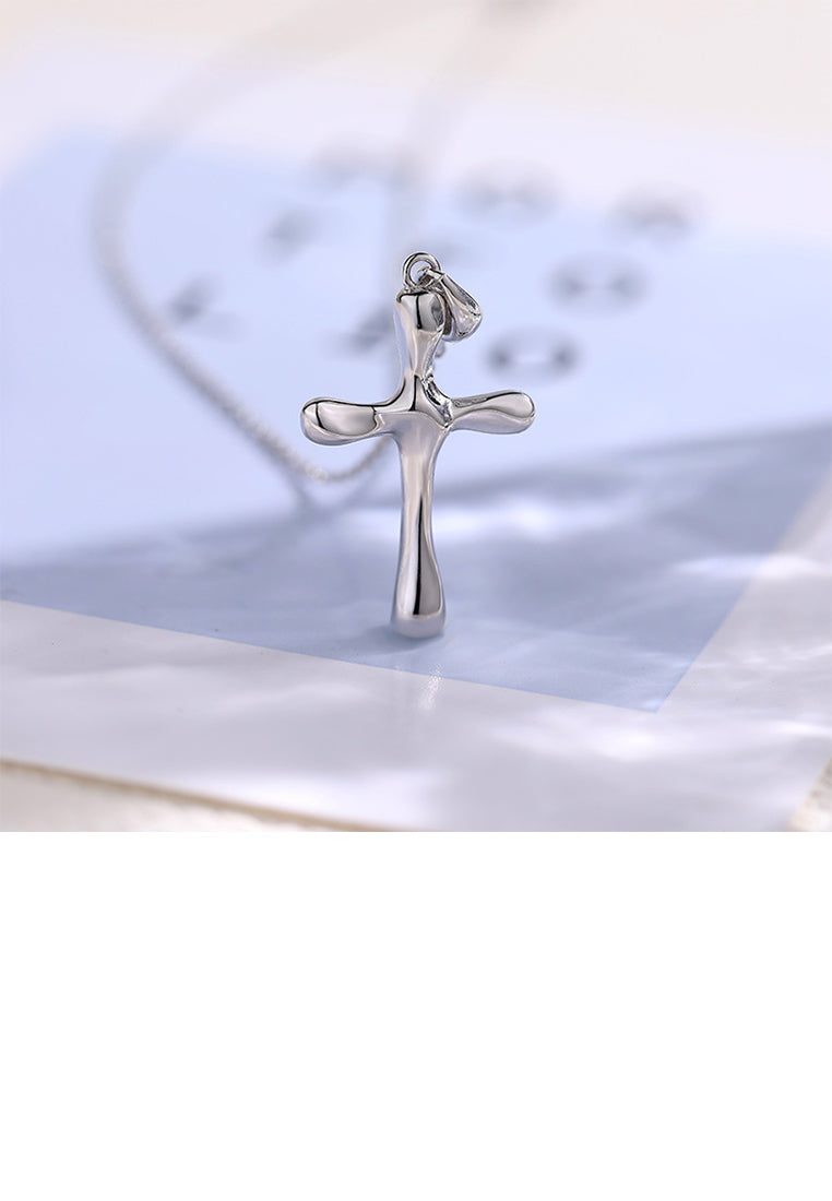 925 Sterling Silver Simple and Fashion Cross Pendant with Necklace