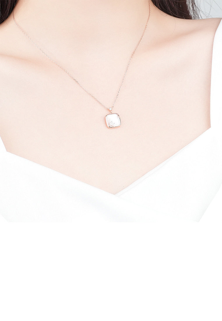 925 Sterling Silver Plated Rose Gold Fashion Temperament Star Geometric Square Mother-of-pearl Pendant with Cubic Zirconia and Necklace - Luxurious Look