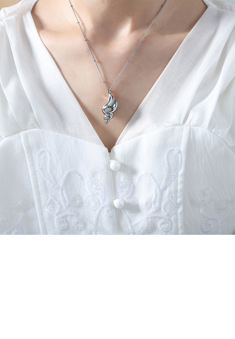 Fashion and Simple 316L Stainless Steel Conch Pendant with Necklace