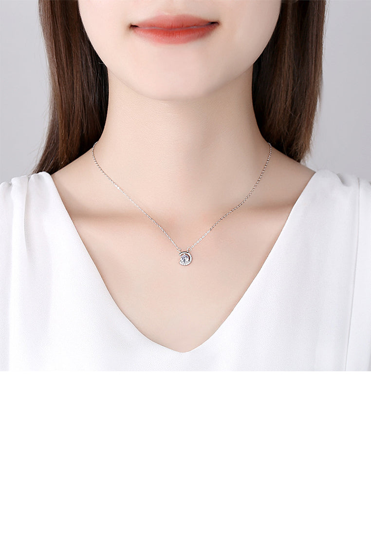 925 Sterling Silver Fashion Temperament Moon Pendant with Cubic Zirconia and Necklace - Luxurious Look