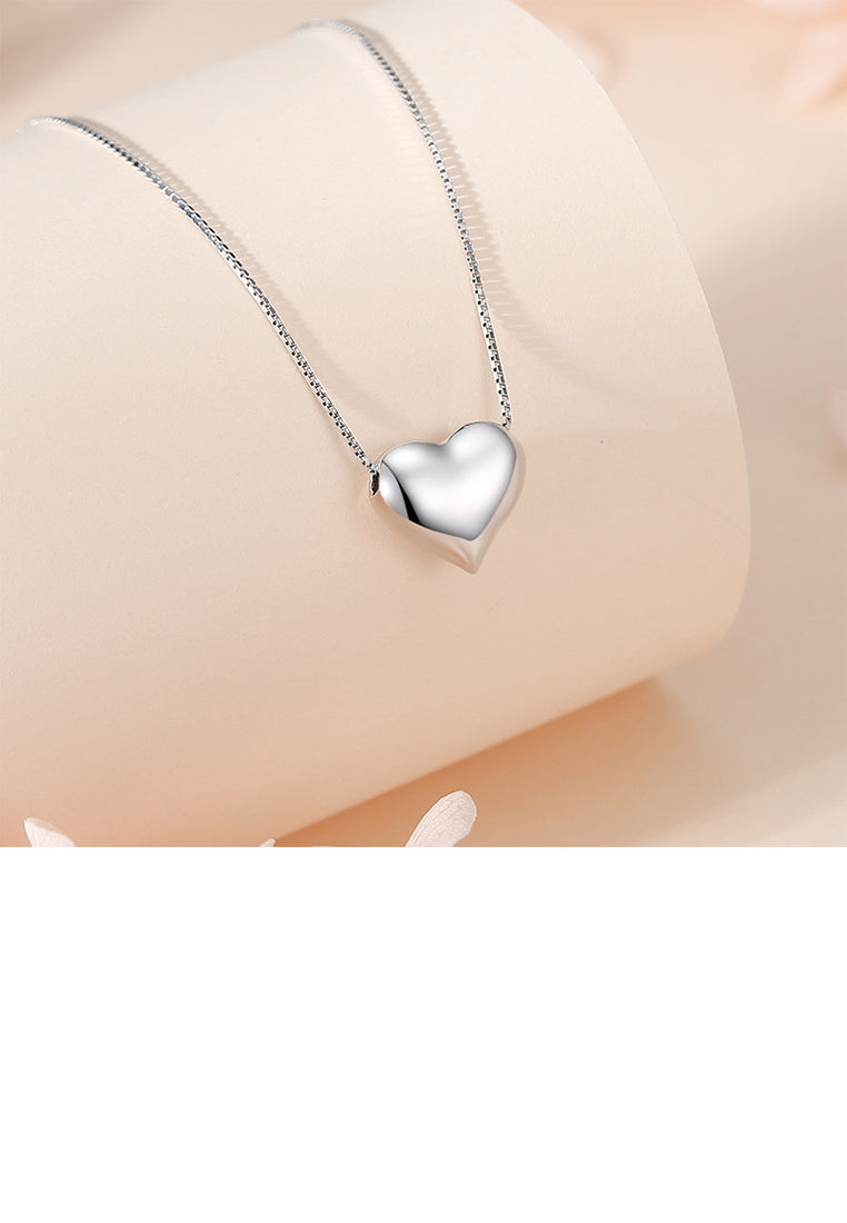 925 Sterling Silver Simple and Cute Heart-shaped Pendant with Necklace