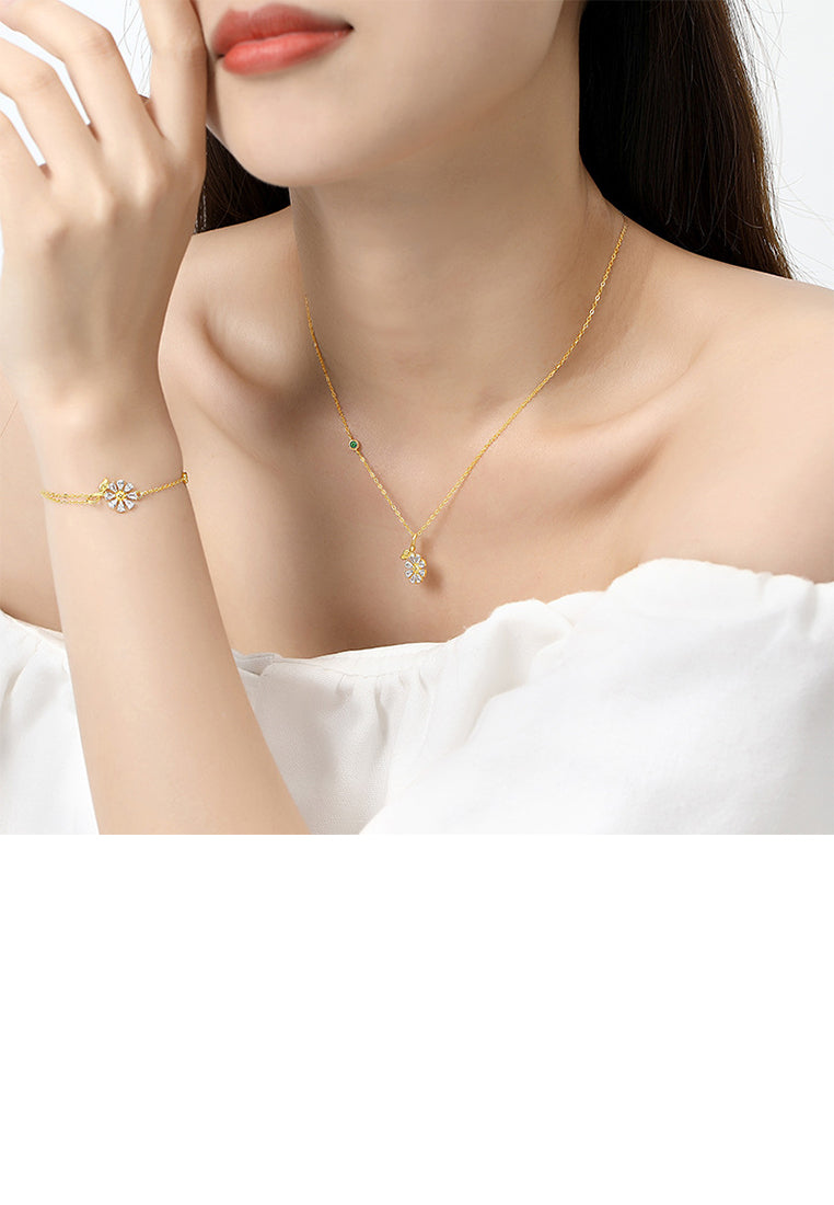 925 Sterling Silver Plated Gold Fashion Simple Sunflower Pendant with Cubic Zirconia and Necklace - Luxurious Look