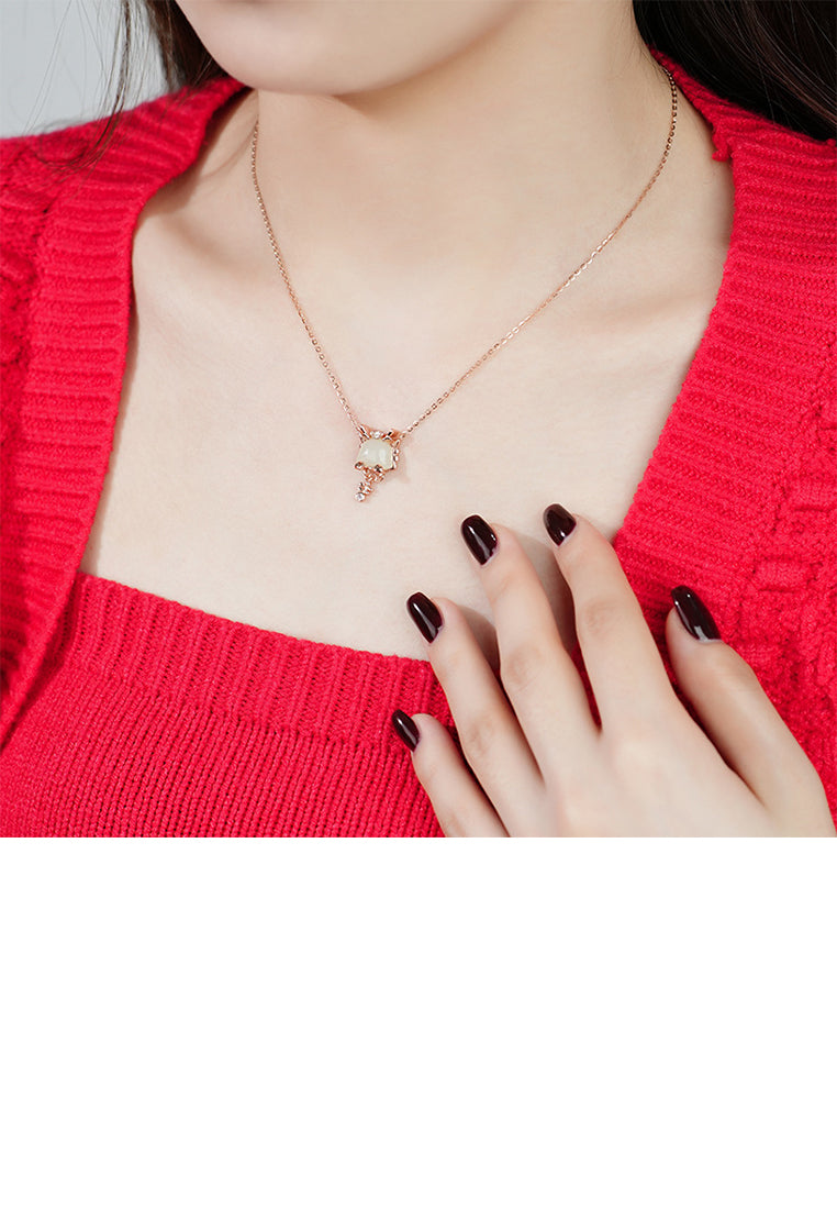 925 Sterling Silver Plated Rose Gold Fashion Vintage Zodiac Dragon Pendant with Cubic Zirconia and Necklace - Luxurious Look