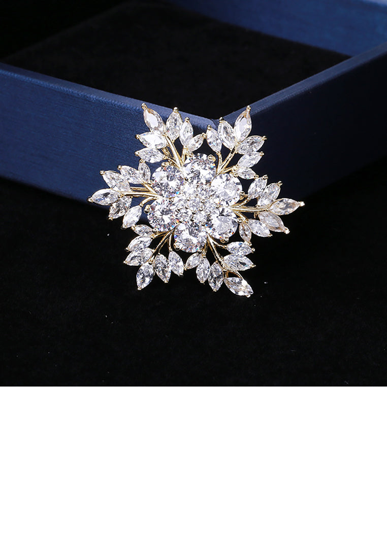Fashion Bright Plated Gold Snowflake Brooch with Cubic Zirconia - Luxurious Look