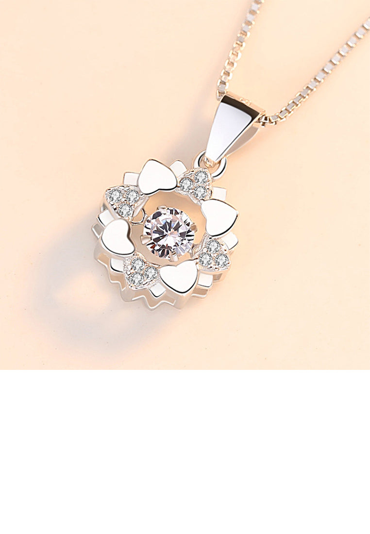 925 Sterling Silver Fashion Simple Heart-shaped Flower Pendant with Cubic Zirconia and Necklace - Luxurious Look