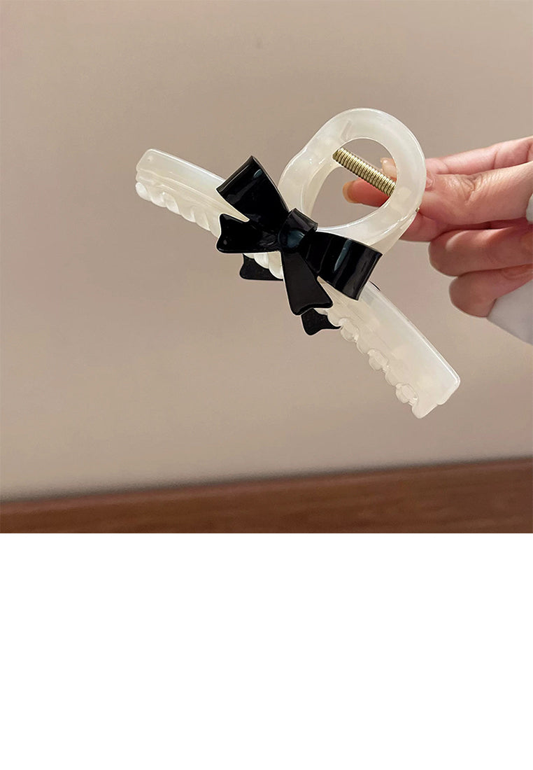 Fashion And Simple Black Ribbon Geometric Hair Claw - Elegant Hairpiece